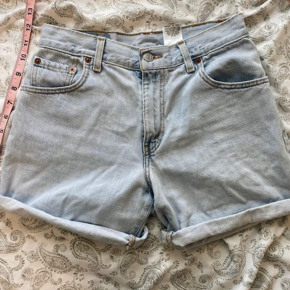 Levi jean mom shorts